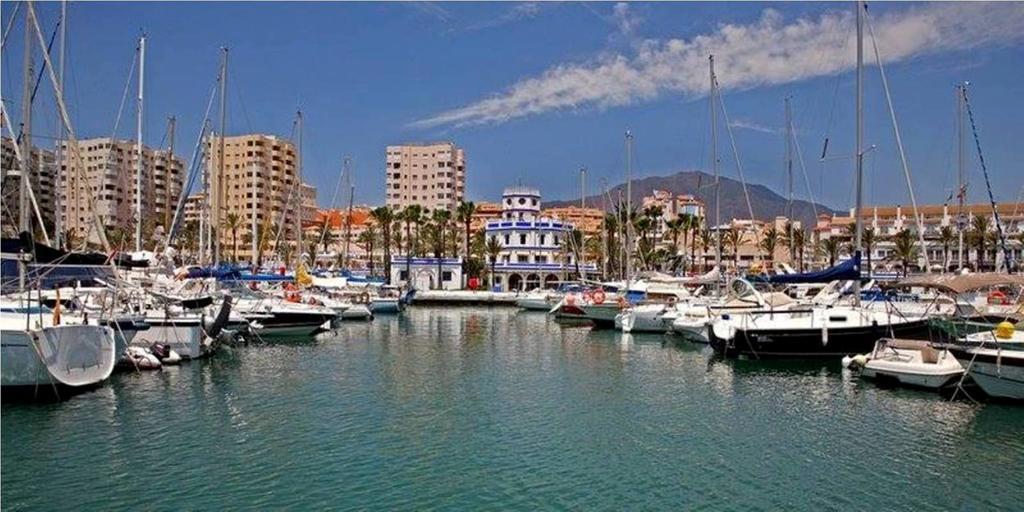 Estepona Marina 아파트 외부 사진